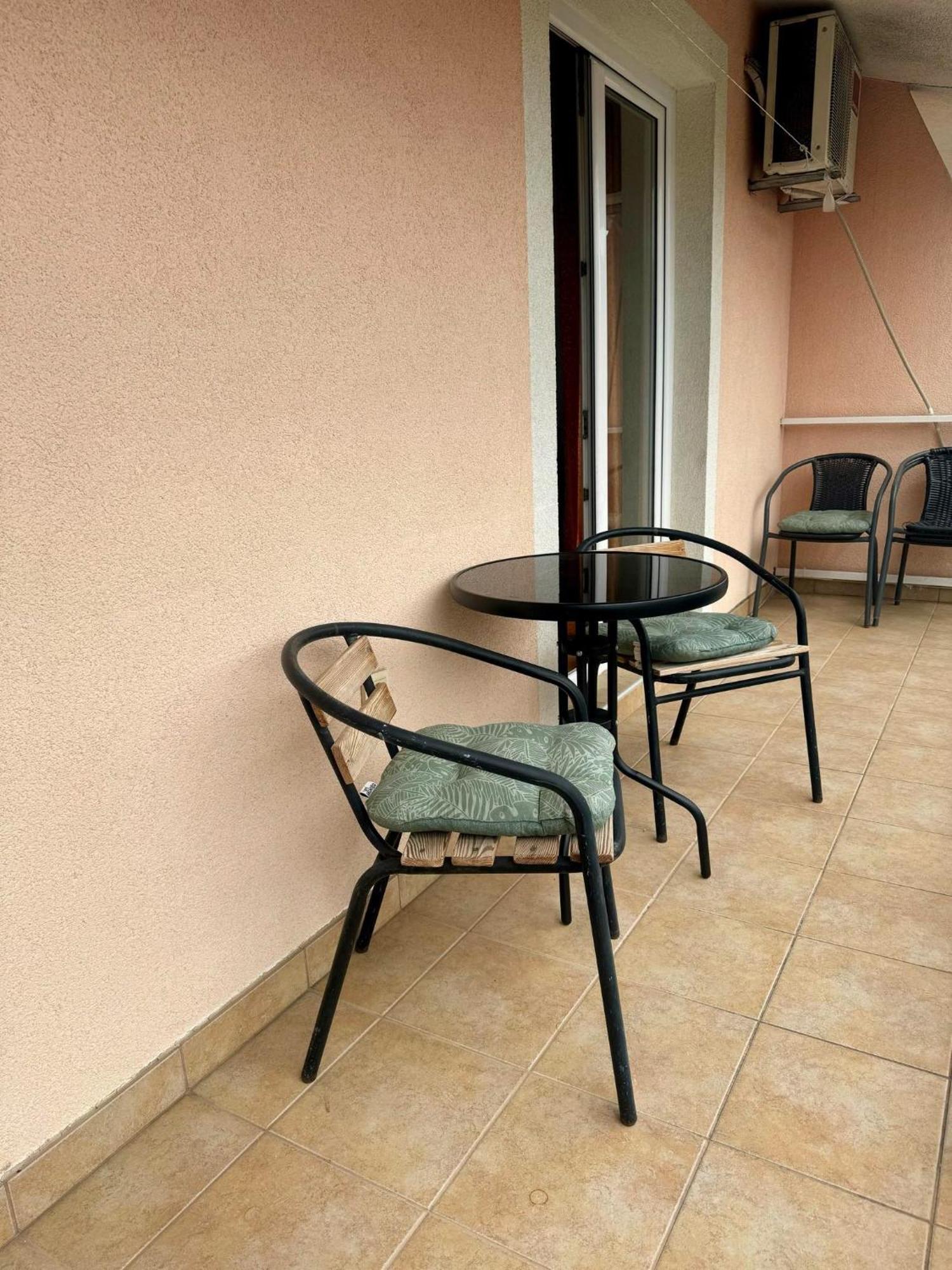 Apartmani Jela Makarska Exterior photo