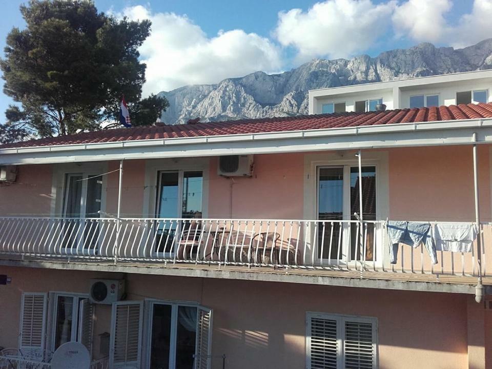 Apartmani Jela Makarska Exterior photo