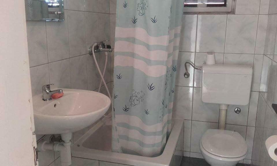 Apartmani Jela Makarska Exterior photo