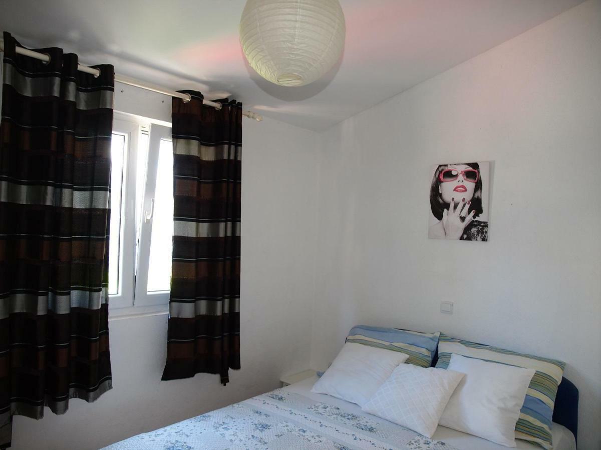 Apartmani Jela Makarska Exterior photo